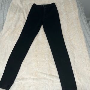 Black high waist jeans